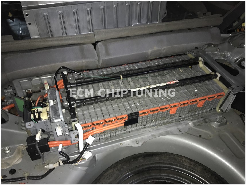 ремонт батареи Toyota Prius в Днепре