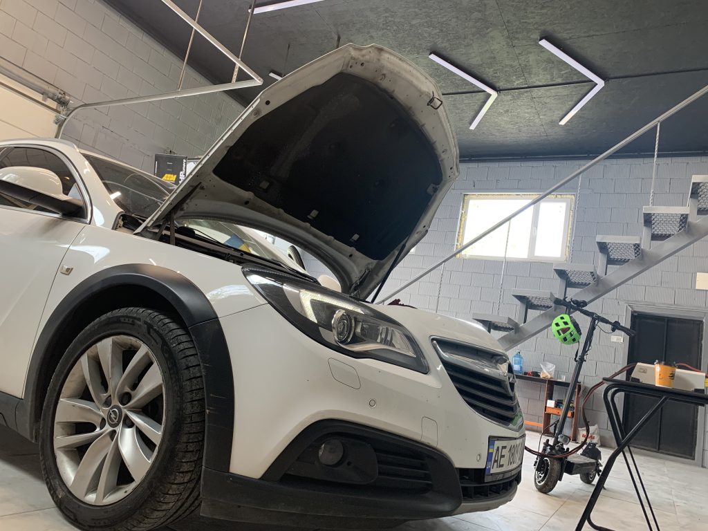 Opel Insignia 2015 2.0CDI Чиптюнинг отключение присадки Adblue EGR сажевого фильтра DPF Stage1